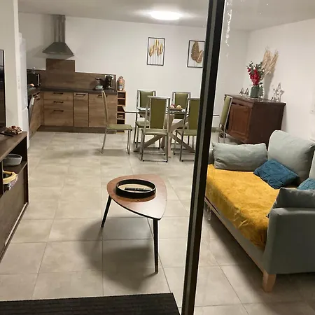 Le Kaki Holiday home